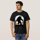 Halloween Squatchin' T-Shirt (Voorkant volledig)