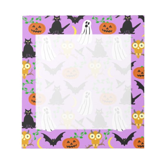 Halloween Theme Collage Toss Pattern Paars Notitieblok (Voorkant)