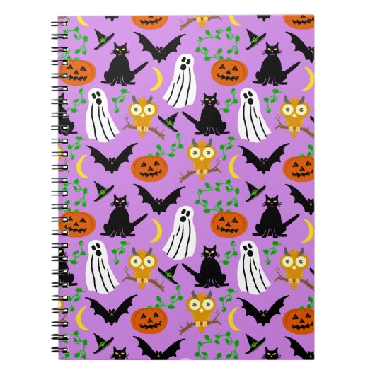 Halloween Theme Collage Toss Pattern Paars Notitieboek (Voorkant)