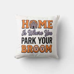 Halloween Thuis Parkeer Je Bezem Vintage Typografi Kussen