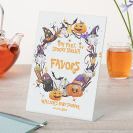 Halloween Tiny Feet, Spooky Sweet Baby shower Reclamebord Met Voetstuk