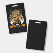 Halloween Trick or treat Birthday Badge (Voor- en achterkant)