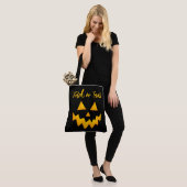 Halloween Trick or treat Ggloeiende pompoen Face Tote Bag (Op model)