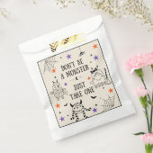 Halloween Trick or treat is geen monster snoep Bedankzakje (Gezegeld)