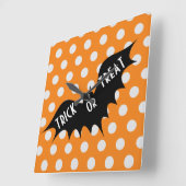 Halloween trick or treat oranje polka stippen vierkante klok (Hoek)