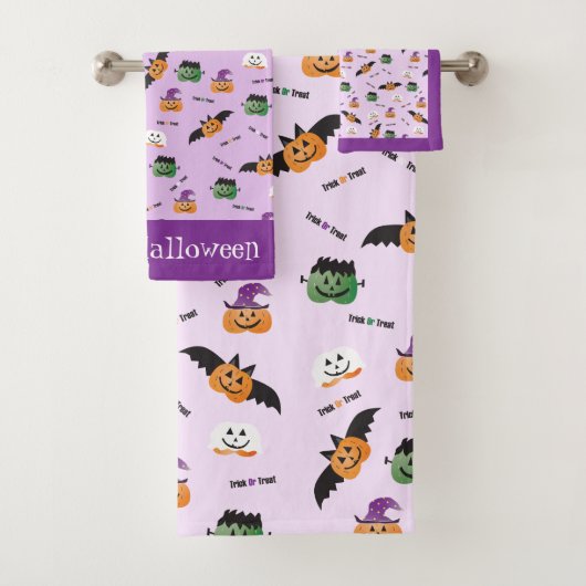 Halloween Trick or treat Pumpkin Pattern Paars Bad Handdoek (Insitu)