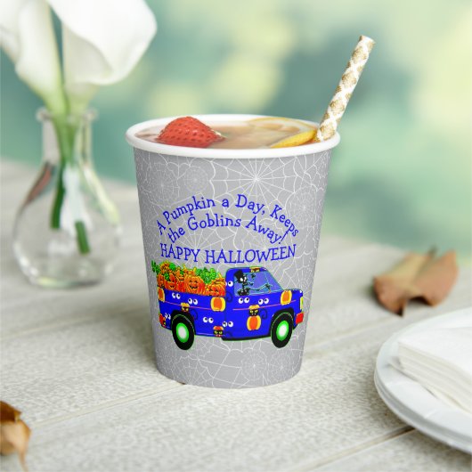 Halloween Truck Pumpkin Day Keeps Goblins Away Papieren Bekers (Insitu)