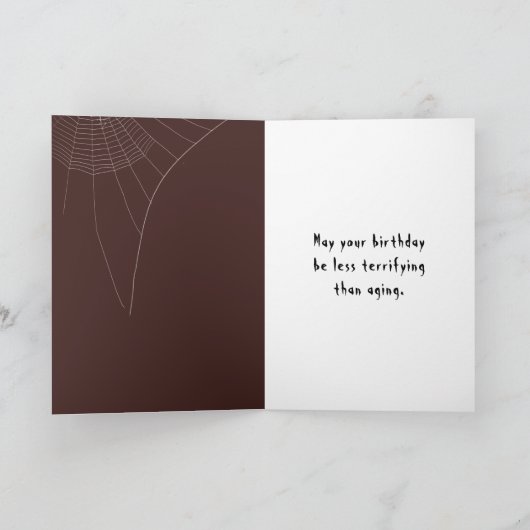 Halloween Verjaardag Skelet In Oude Stoel Kaart (Binnen)