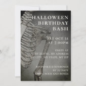 Halloween Verjaardag Spooky Skelet Party Kaart (Voorkant)