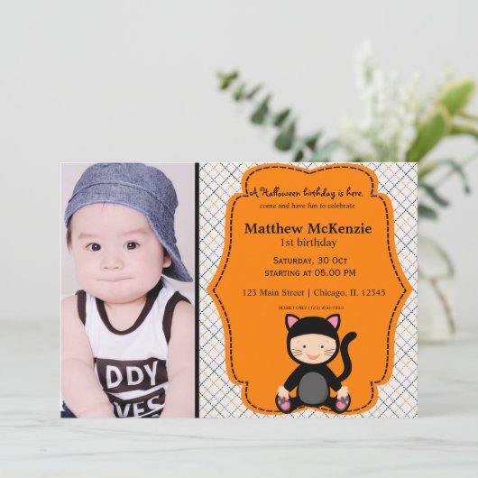 Halloween verjaardagskostuum kaart (Staand voorkant)