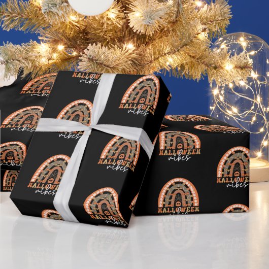 Halloween Vibes Boho Rainbow Herfst Spooky Cadeaupapier (Feestdagen)