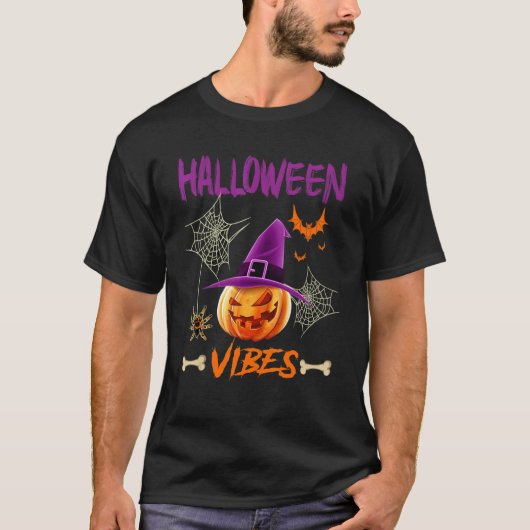 Halloween Vibes Scary Pumpkin Wearing Witch's Pet T-shirt (Voorkant)
