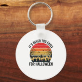 Halloween Vintage Zonsondergang Kerkhof Kat Vector Sleutelhanger (Voorkant)