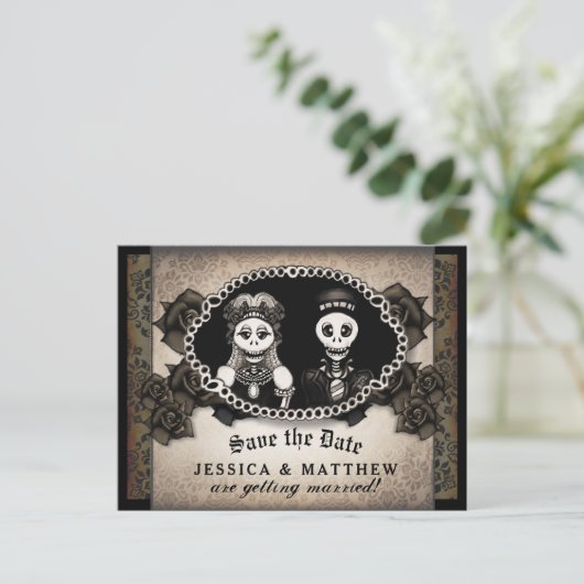 Halloween Wedding Bruin Antiek Skeletten Aankondigingskaart (Staand voorkant)