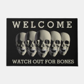 Halloween Welcome Doormat | Uitkijken voor Botten Deurmat (Voorkant)
