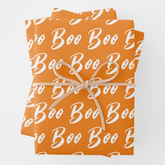 Halloween wit sinaasappel boo tekstpatroon inpakpapier vel (In situ)