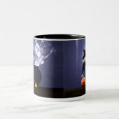 Halloween Witch en Cauldron Tweekleurige Koffiemok (Center)