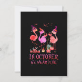 Halloween Witch Flamingo In oktober Draag we Roze  Kaart (Voorkant)