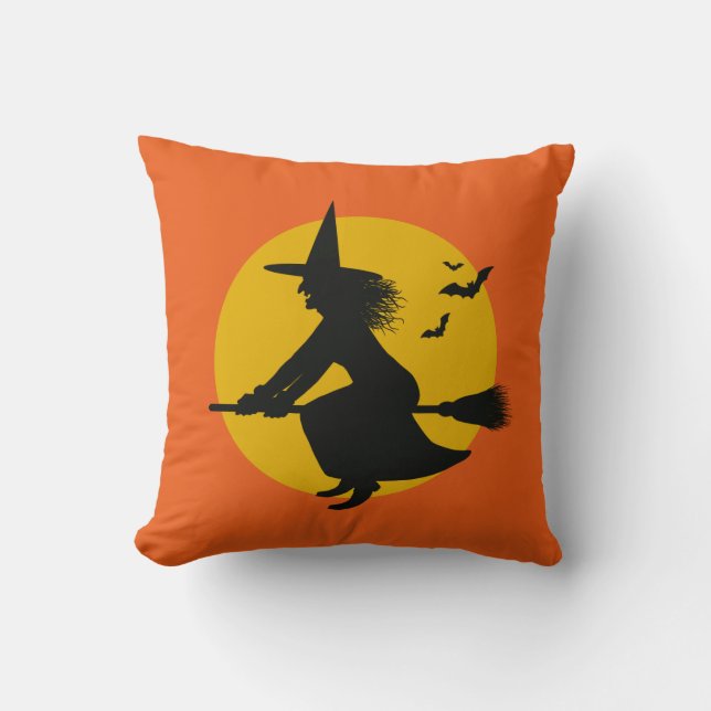 Halloween Witch Flying Sierkussen (Voorkant)