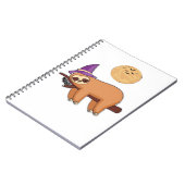 Halloween Witch Sloth Premium T-shirt Notitieboek (Linkerzijde)