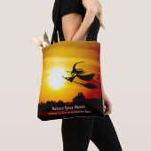 Halloween Witch Tote Bag (Dichtbij)