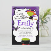 Halloween Witch Verjaardag Uitnodiging (Staand voorkant)