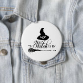 Halloween Witch Zwart-wit Button Pin Badge (In situ)