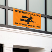 Halloween Witches Parking Humor Spandoek (Buitenkant Gebouw)