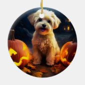 Halloween Yorkipoo met pompoenen eng Keramisch Ornament (Achterkant)