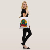 halloween zombie tote bag (Op model)
