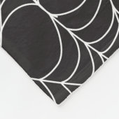 HALLOWEEN ZWART MET WITTE SPINNENWEBBEN FLEECE DEKEN (Hoek)