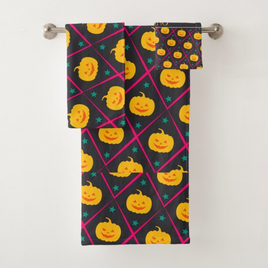 Halloween Zwart Roze Minimal Patroon Bad Handdoek (Insitu)