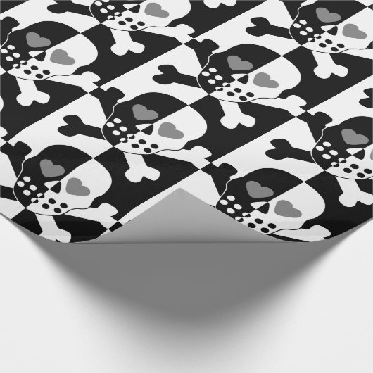 Halloween zwarte en witte schedel cadeaupapier (Hoek)