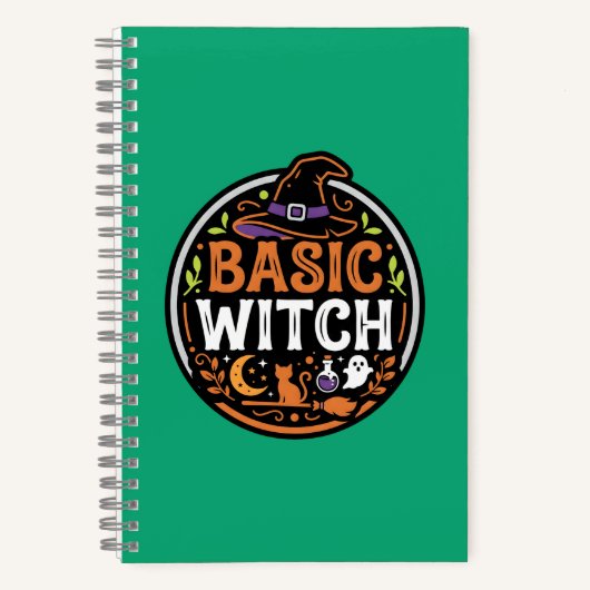 Halloween: zwarte kat en spook – Basic Heks. Notitieboek (Voorkant)