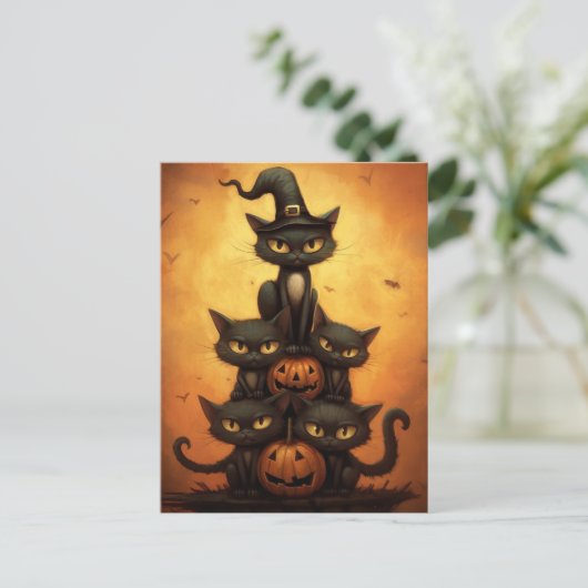 Halloween zwarte katten zitten op pompoenen. briefkaart (Staand voorkant)