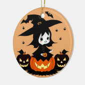 Halloweenheks met pompoenen keramisch ornament (Links)