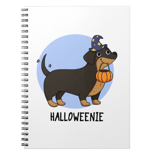 Halloweenie Grappige Worst Hond Pun  Notitieboek (Voorkant)