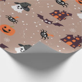 Halloweenpatroon bleke taupe cadeaupapier (Hoek)