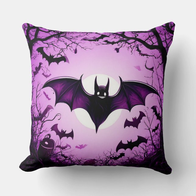 Halloweenvleermuis die over maanverlichte hemel vl kussen (Voorkant)