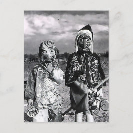 Hallow's Eve of Yesteryear Maskers Briefkaart