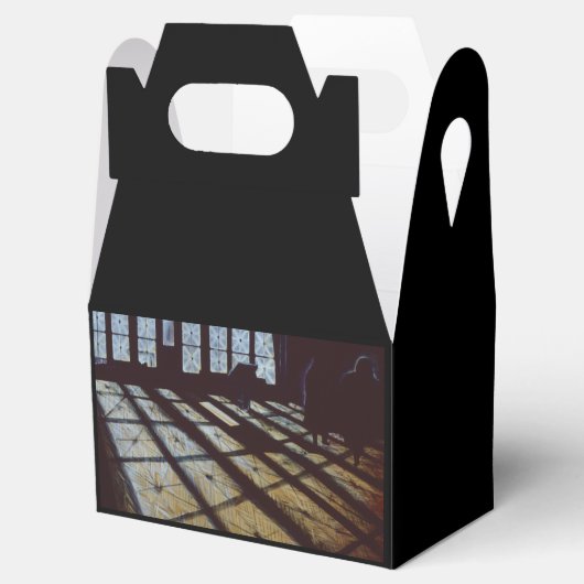 Halls of Freedom, Ellis eiland Bedankdoosjes (Geopend)