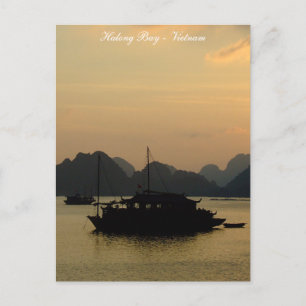 Halong Bay, Sunset, Boats, Vietnam Briefkaart