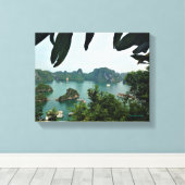 Halong Bay, Vietnam Canvas Afdruk (Insitu (Houten vloer))