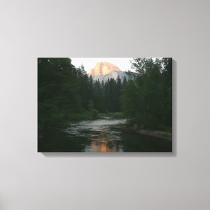 Halve Dome Sunset in Yosemite National Park Canvas Afdruk