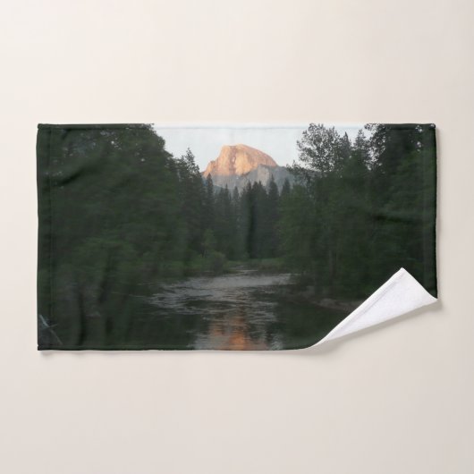 Halve Dome Sunset in Yosemite National Park Handdoek (Handdoek)