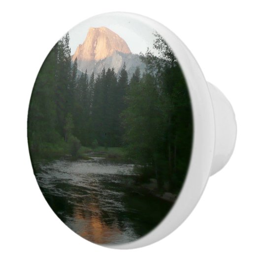 Halve Dome Sunset in Yosemite National Park Keramische Knop (Rechts)