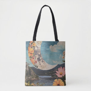 Halve maan boven sereen landschap tote bag
