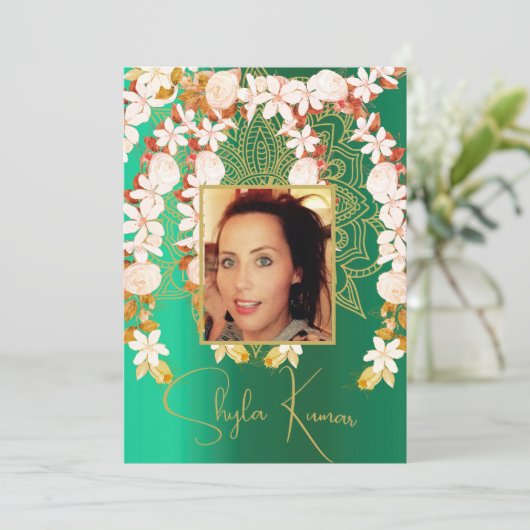 Halve Saree Ceremonie Hindu Bloemen Garland Groen Kaart (Staand voorkant)