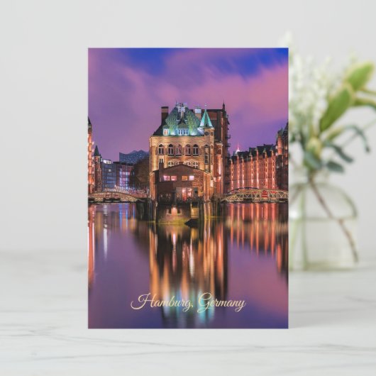 Hamburg, Duitsland bij nacht Feestdagenkaart (Staand voorkant)