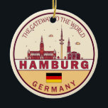 Hamburg Duitsland City Skyline Emblem Keramisch Ornament<br><div class="desc">Hamburg minimalistisch,  kleurrijk kunstontwerp met monumenten en landmerken van de stad in Duitsland.</div>
